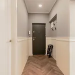 Ruby House Center Apartment Warsaw