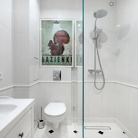 Ruby House Center Apartment *